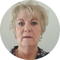 Ina Buitenbos (white)